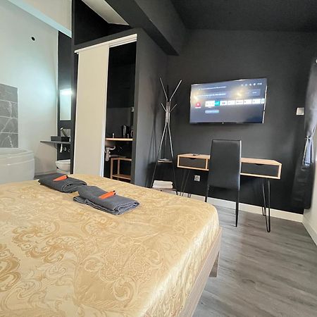 Charmant Studio Baignoire Narbonne Eksteriør billede